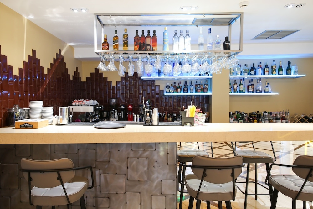 바(숙박 시설 내)