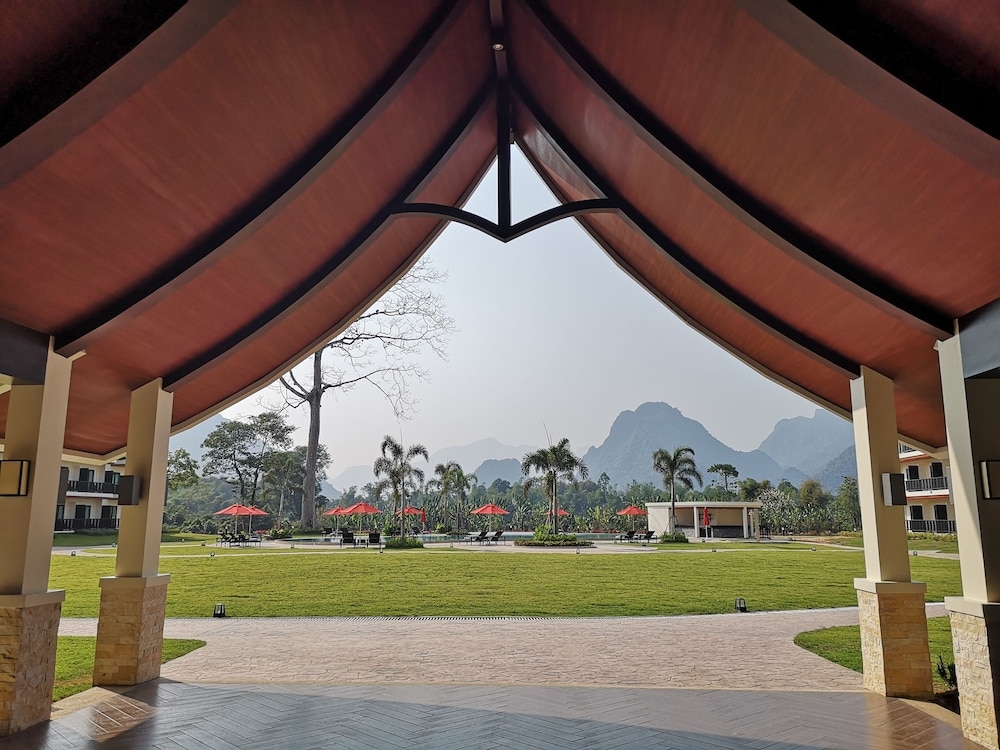 숙박 시설 입구