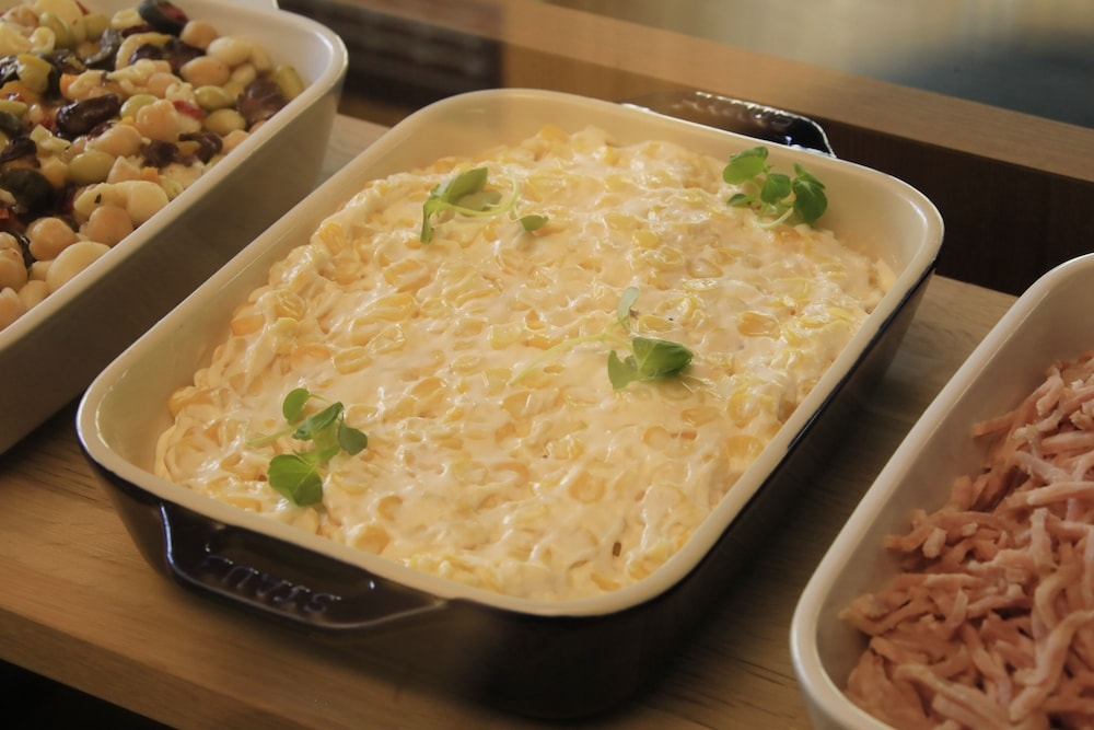 뷔페 아침 식사