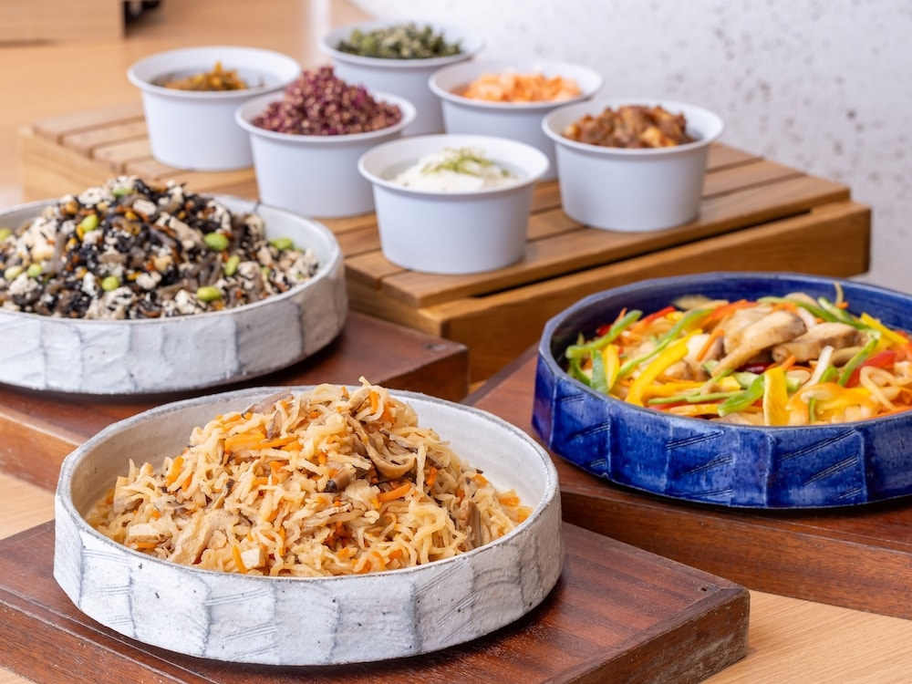 뷔페 아침 식사