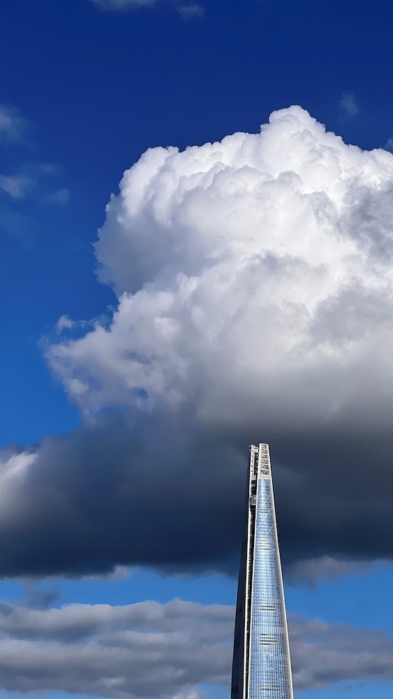 숙박 시설에서 보는 시내 전망