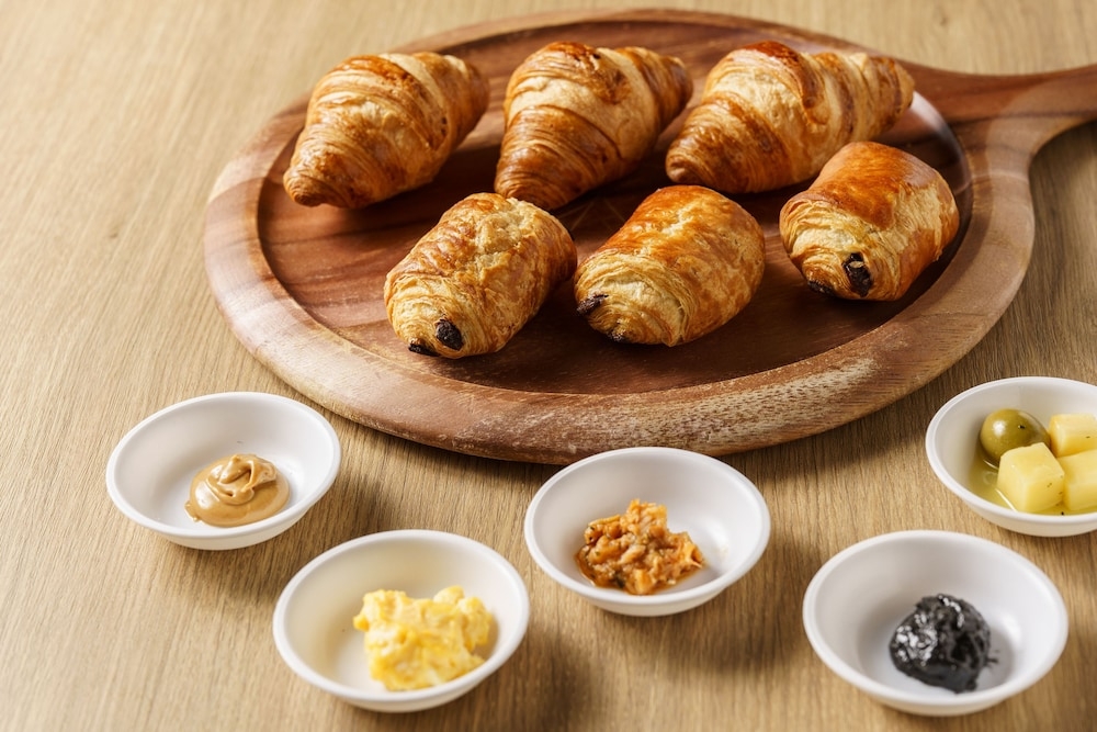 뷔페 아침 식사