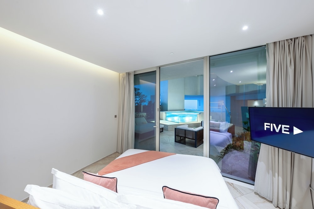 객실 내 편의 시설/서비스