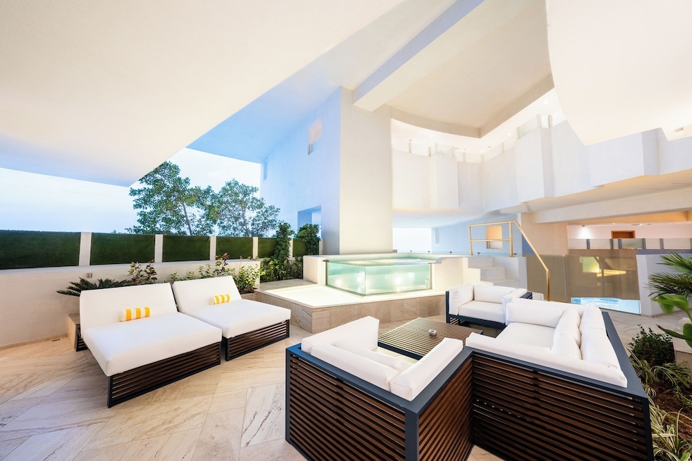 실내/야외 수영장