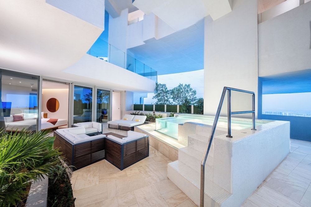 숙박 시설에서 보는 시내 전망