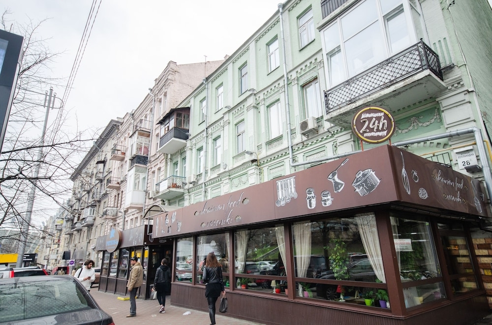 숙박 시설 정면