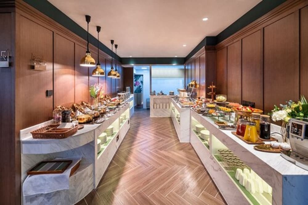 뷔페 아침 식사