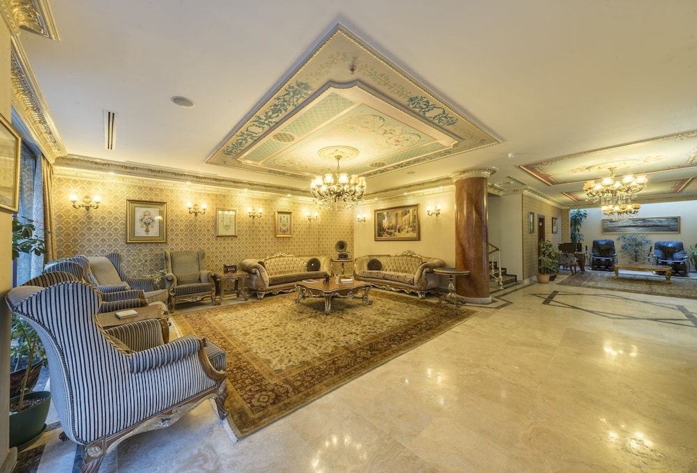 로비 좌석 공간