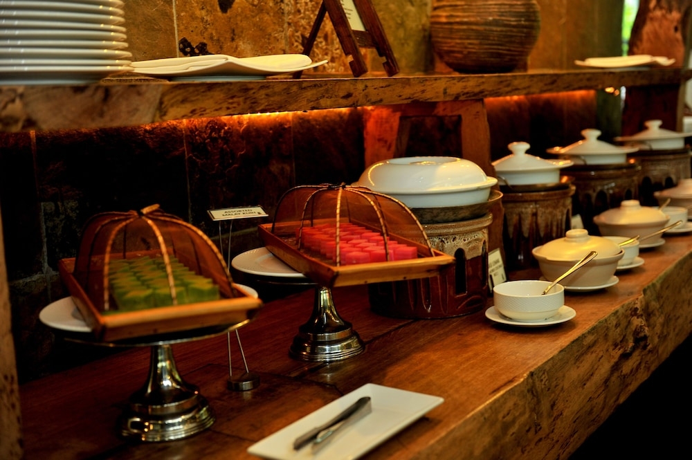 뷔페 아침 식사