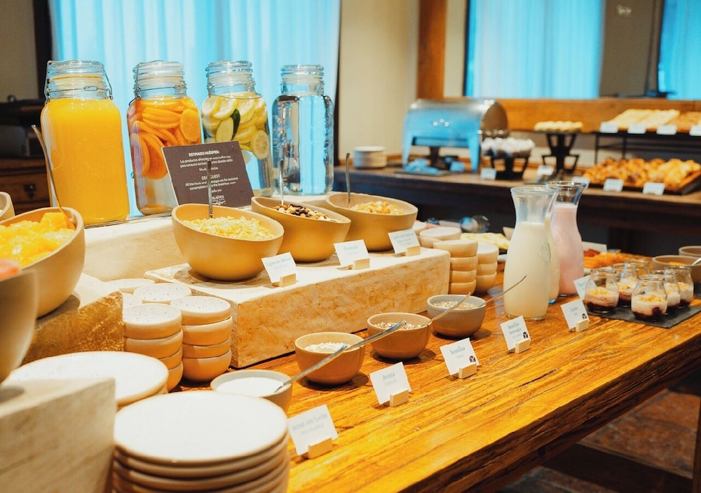 뷔페 아침 식사