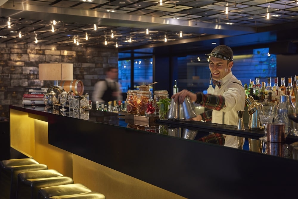 바(숙박 시설 내)