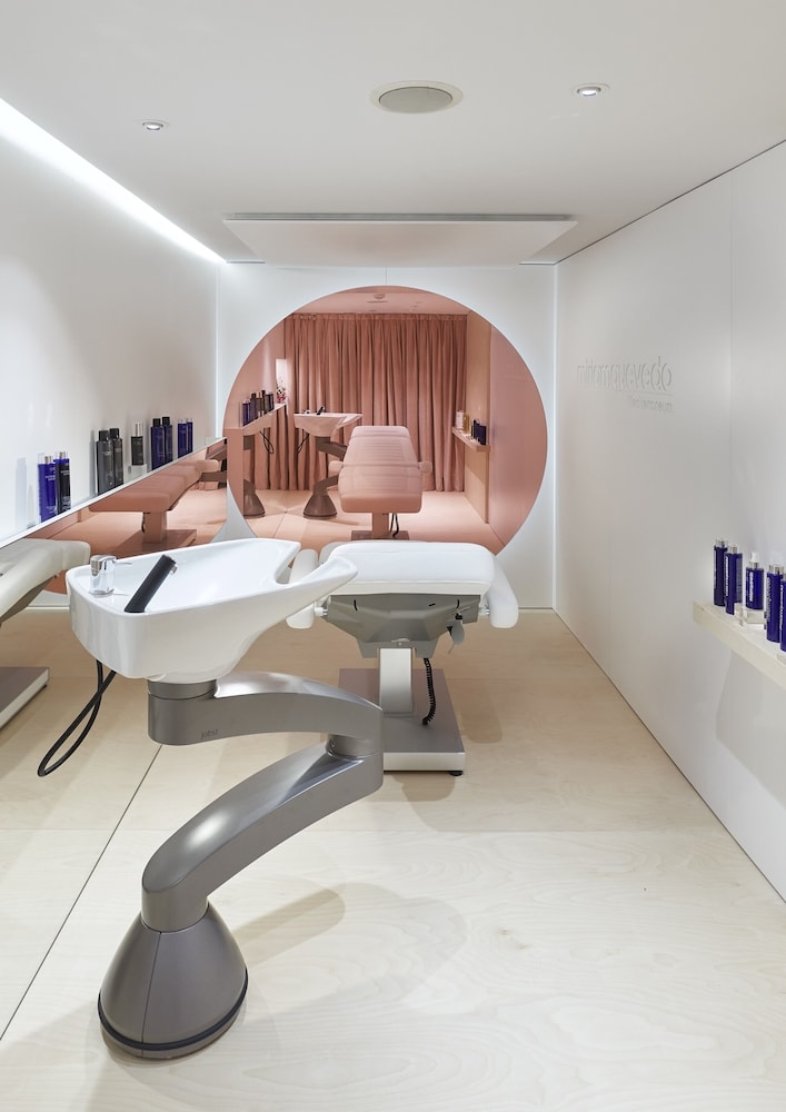 숙박 시설 내 편의 시설/서비스