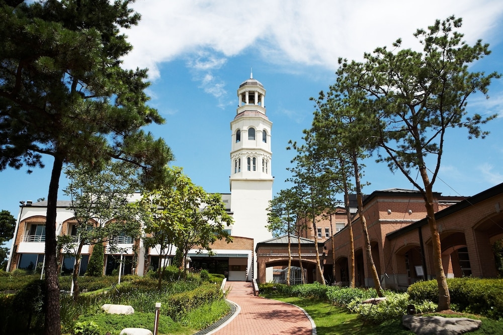 숙박 시설 구내