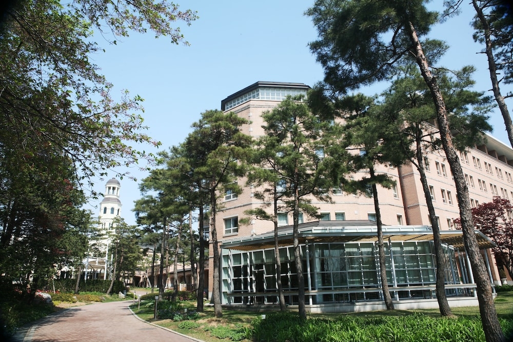 숙박 시설 정면