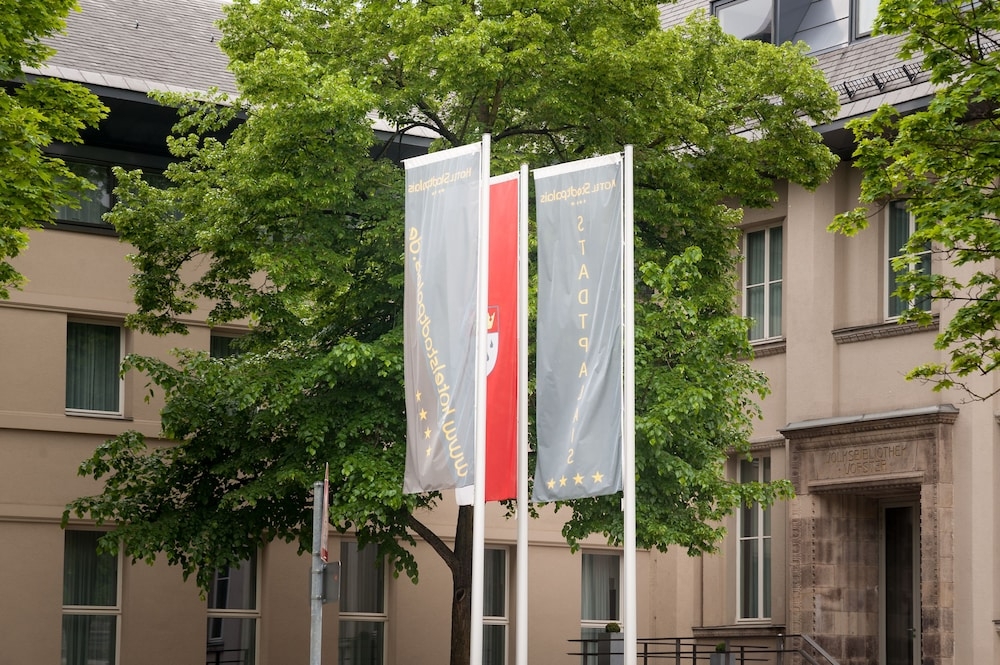 숙박 시설 정면