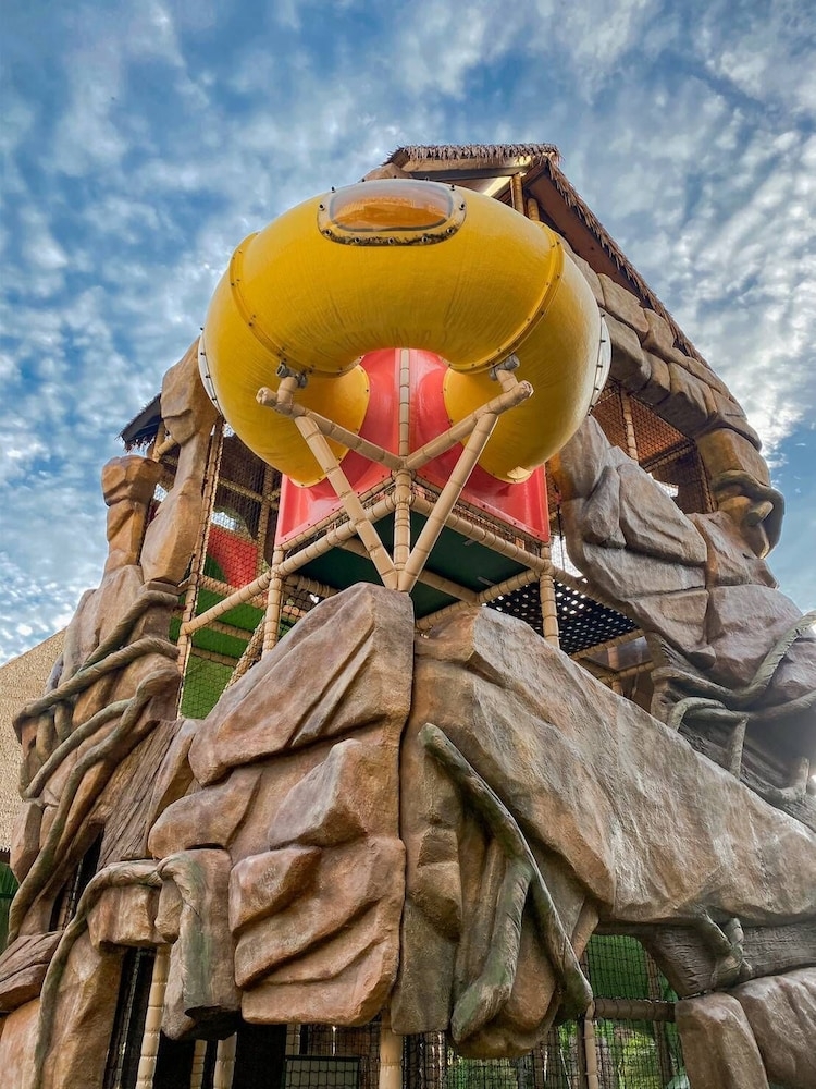 어린이 놀이 공간 - 야외