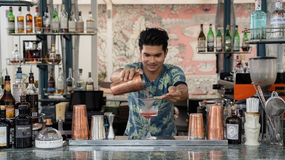 바(숙박 시설 내)