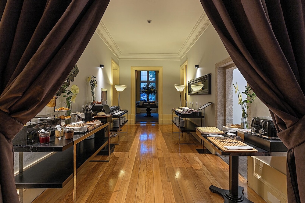 뷔페 아침 식사