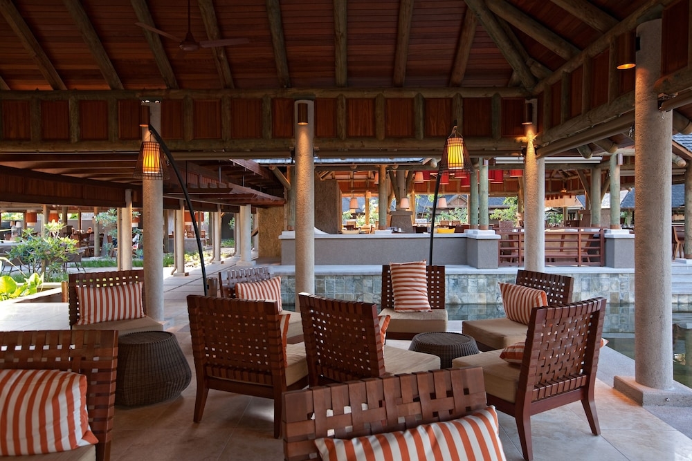 로비 좌석 공간