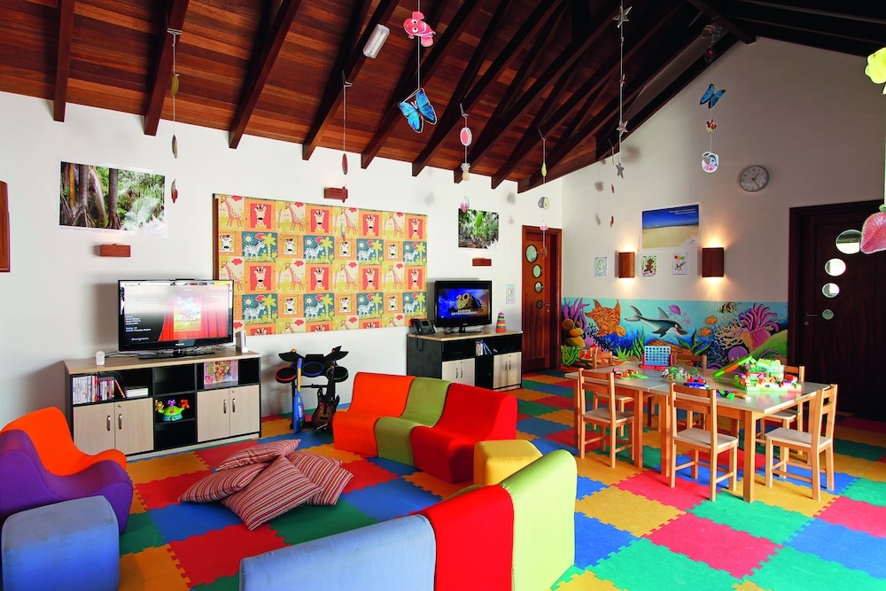 어린이 놀이 공간 - 실내