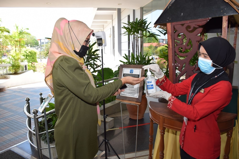 숙박 시설 정면