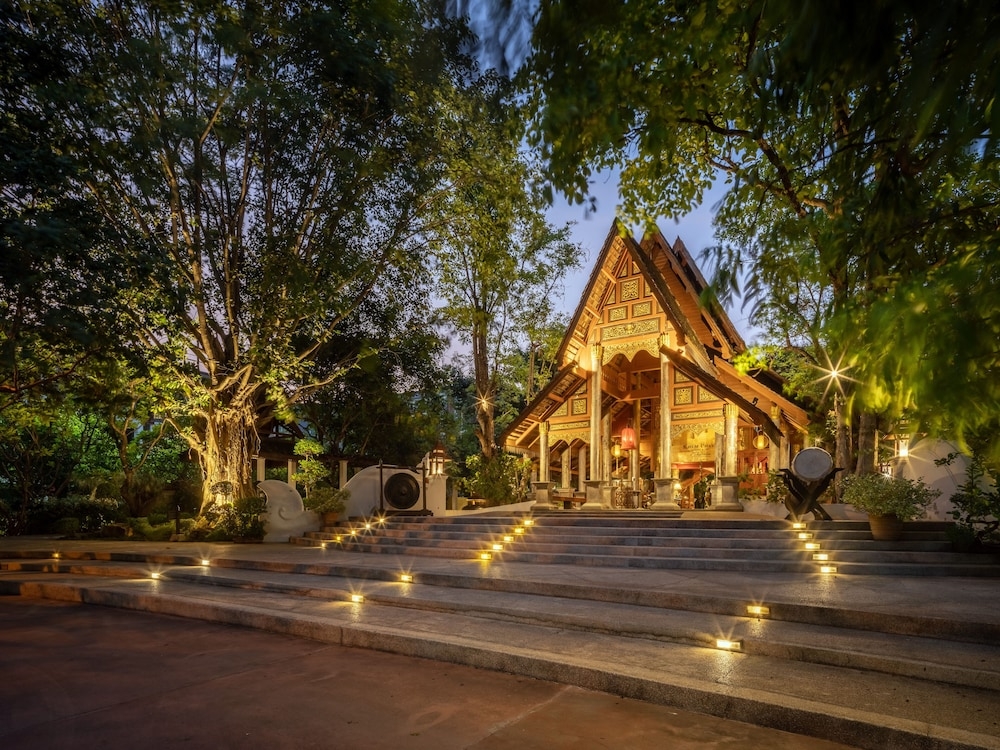 숙박 시설 입구