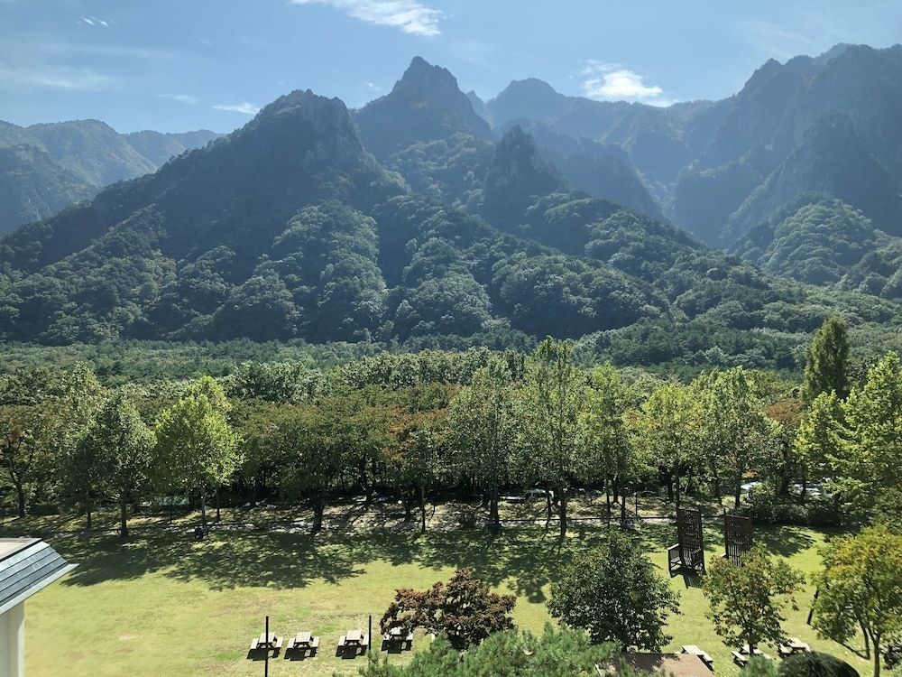 숙박 시설의 전망