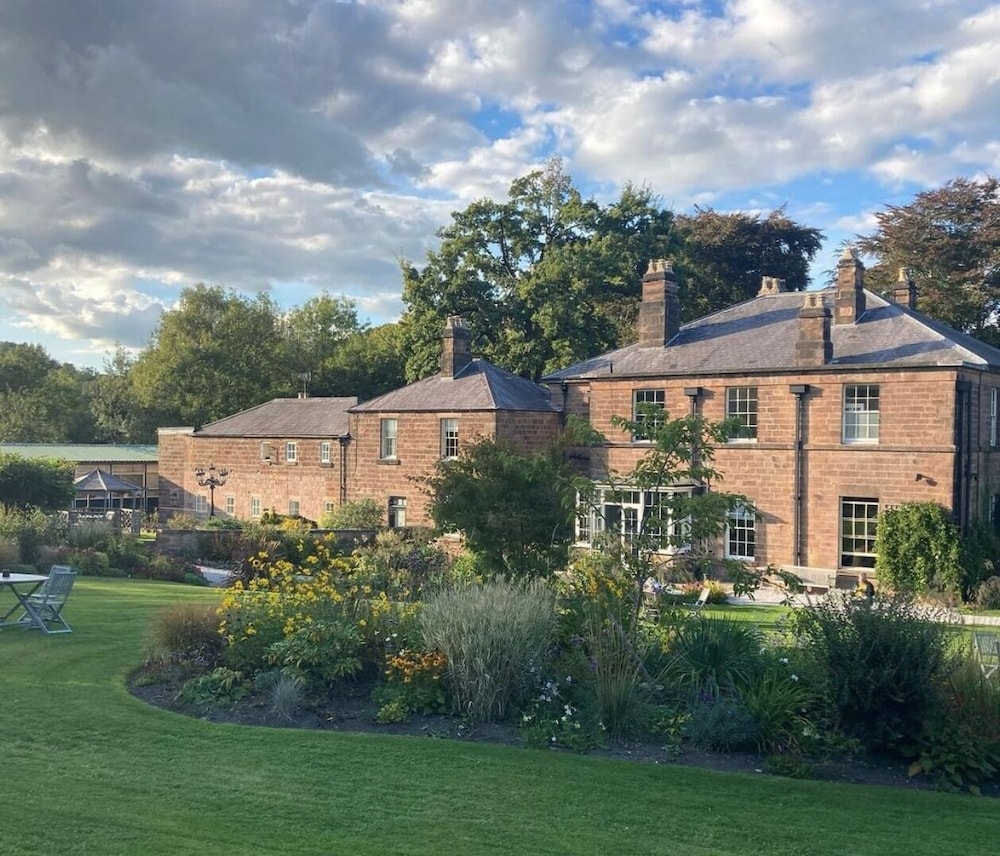 숙박 시설 구내