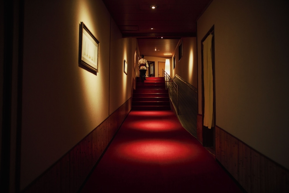 숙박 시설 내 편의 시설/서비스