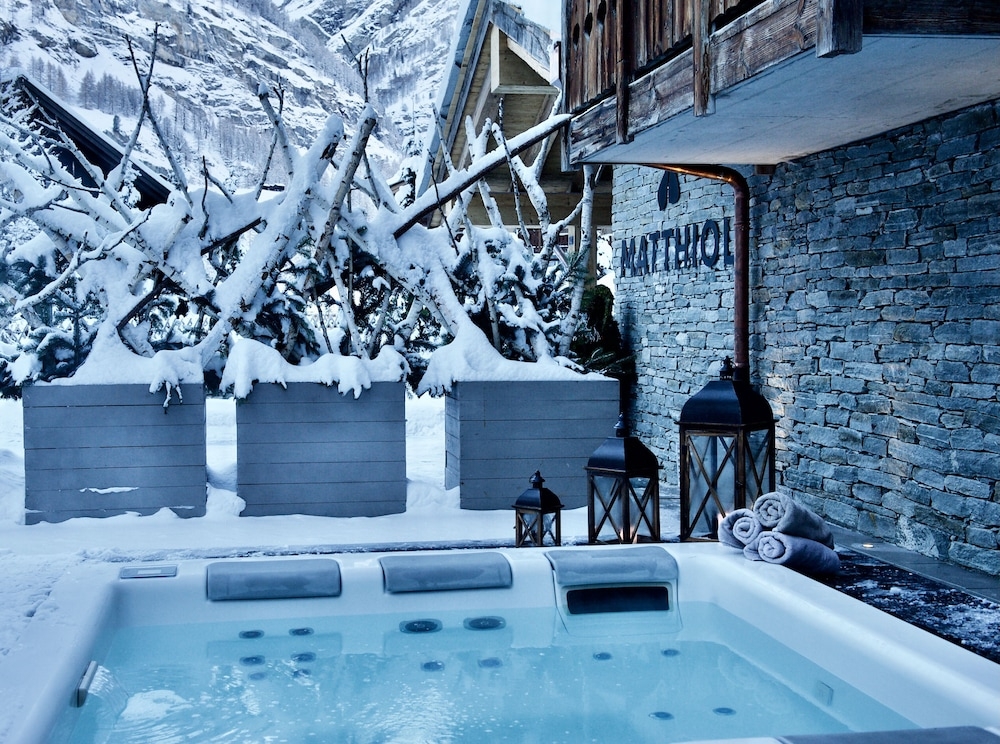 야외 스파 욕조