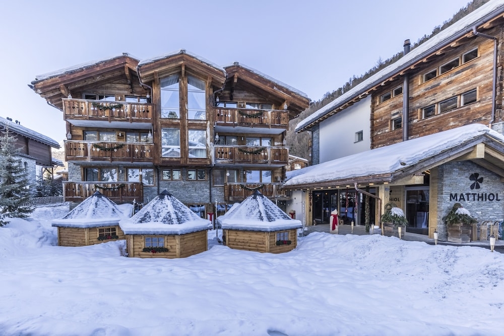 숙박 시설 정면