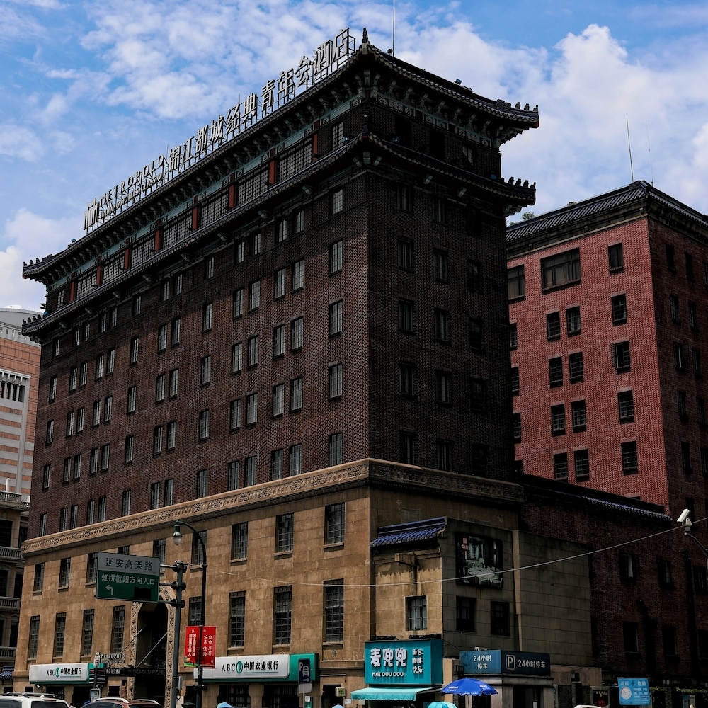 숙박 시설 정면