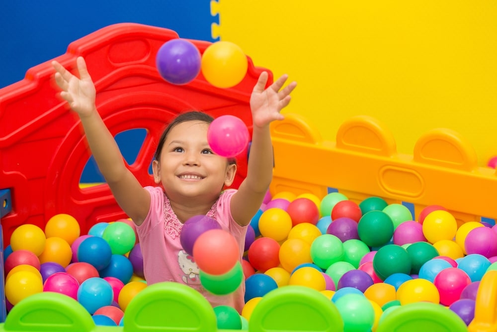 어린이 놀이 공간 - 실내