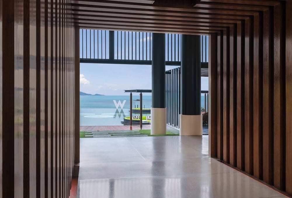 숙박 시설 입구