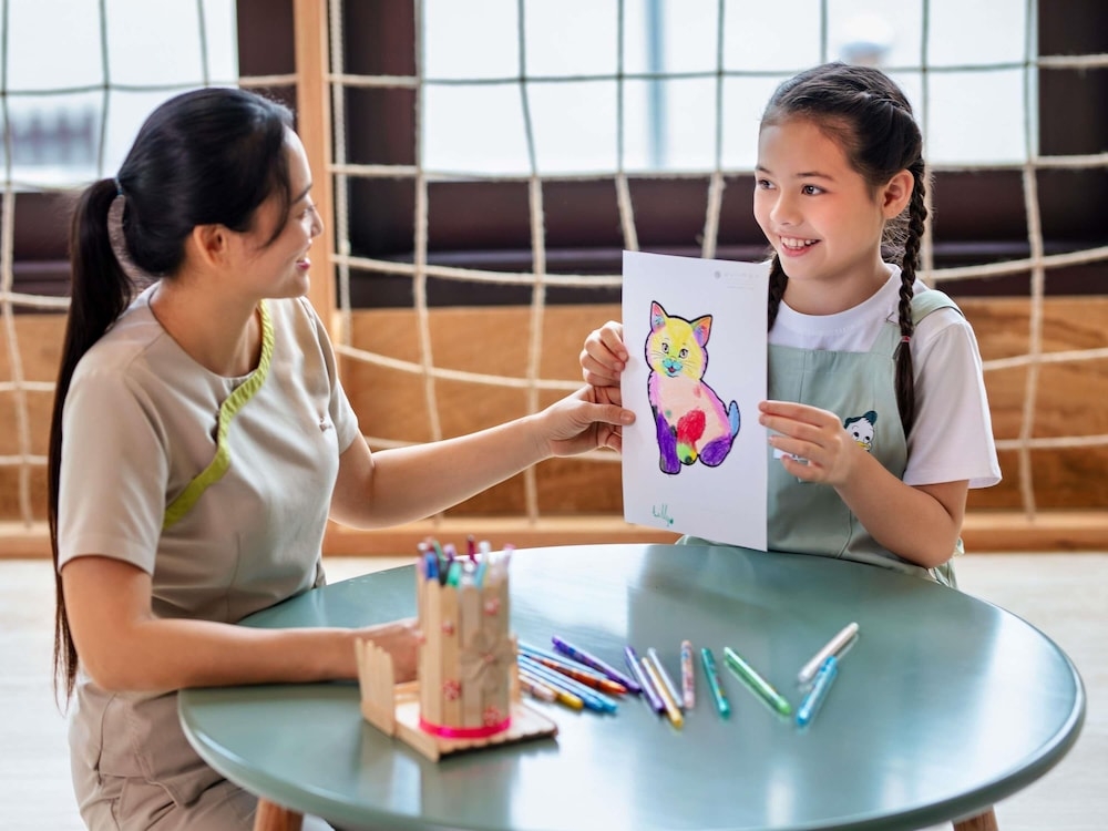 어린이 놀이 공간 - 실내