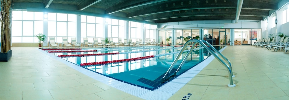실내 수영장