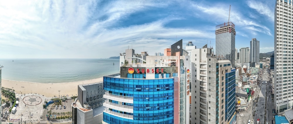 숙박 시설 정면