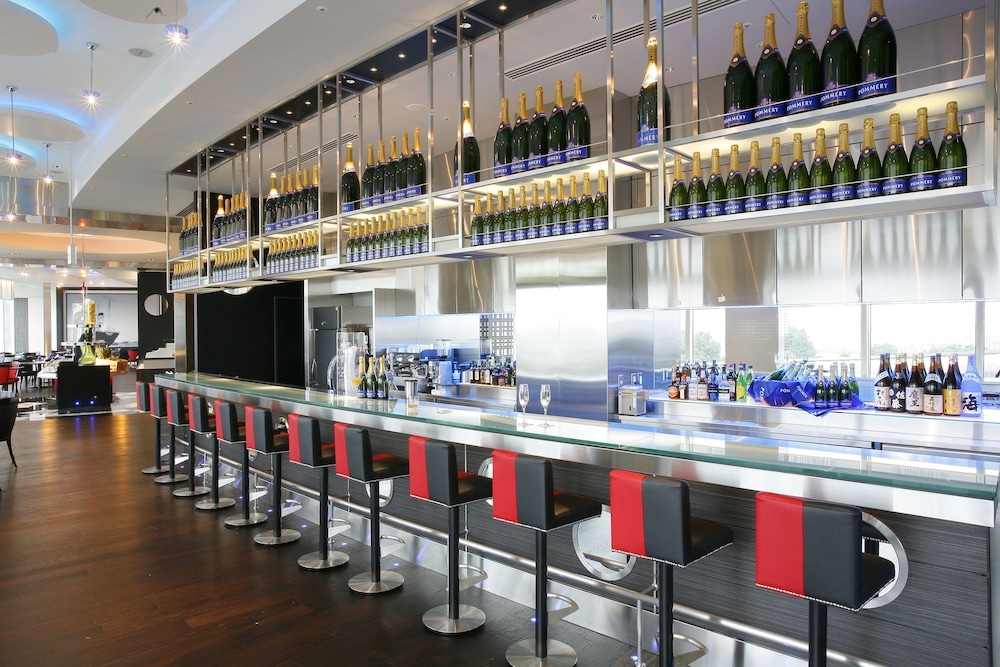 바(숙박 시설 내)