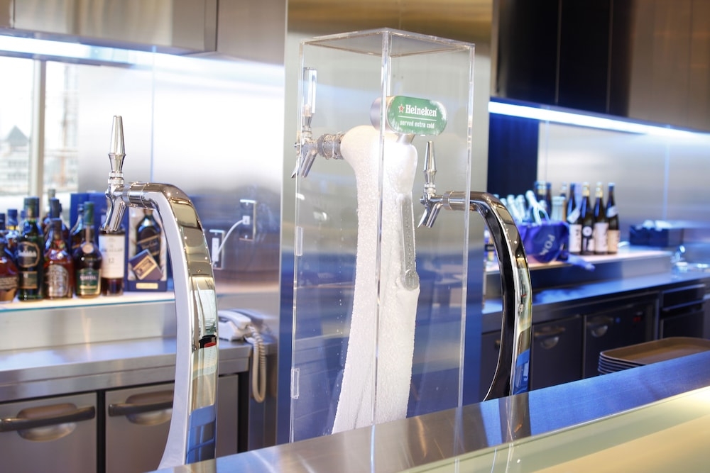 바(숙박 시설 내)