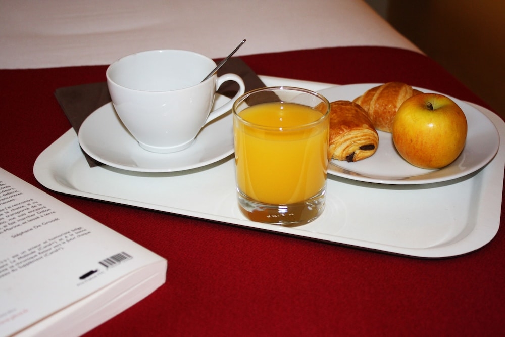 룸서비스 - 식사