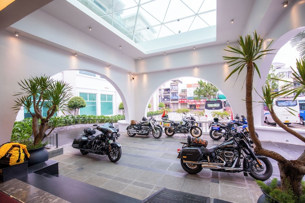 숙박 시설 정면