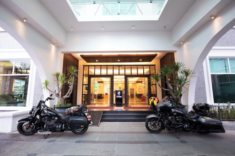 숙박 시설 정면