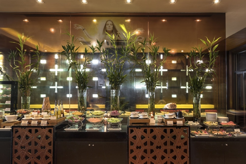 뷔페 아침 식사