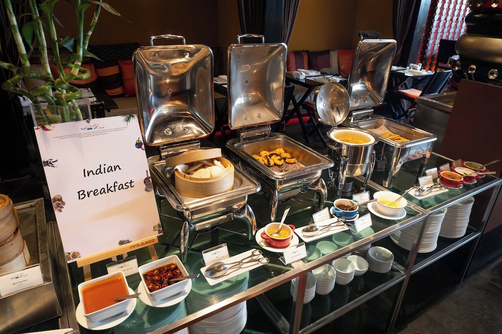 뷔페 아침 식사