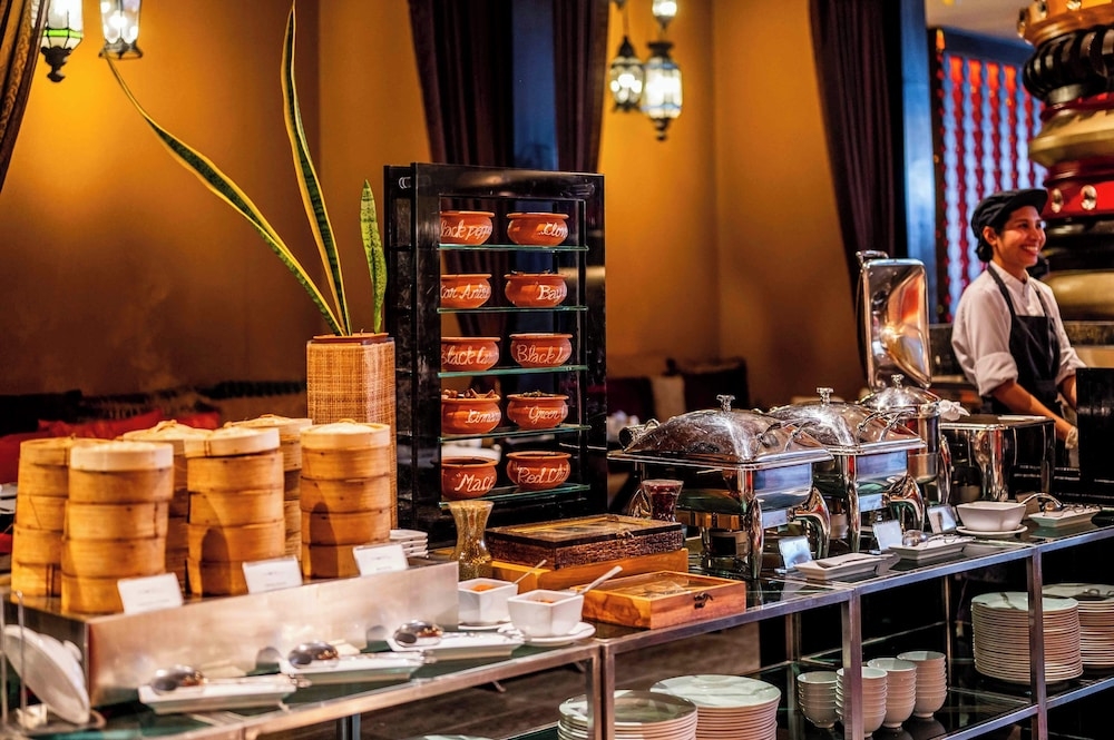 뷔페 아침 식사