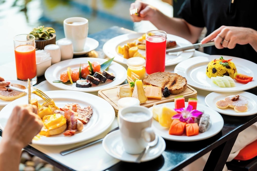 뷔페 아침 식사