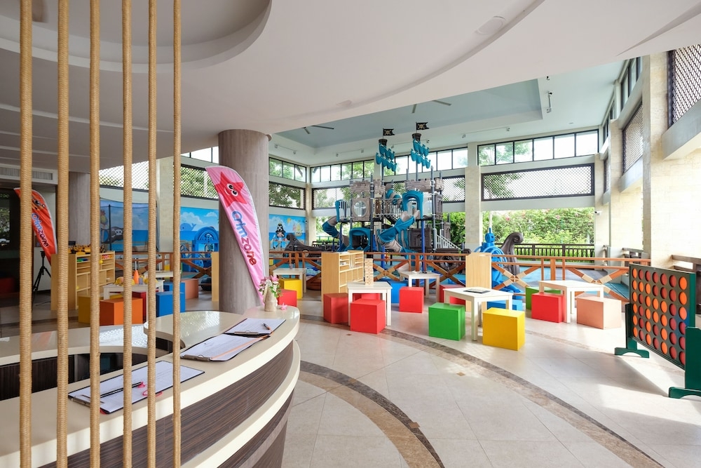 어린이 놀이 공간 - 야외