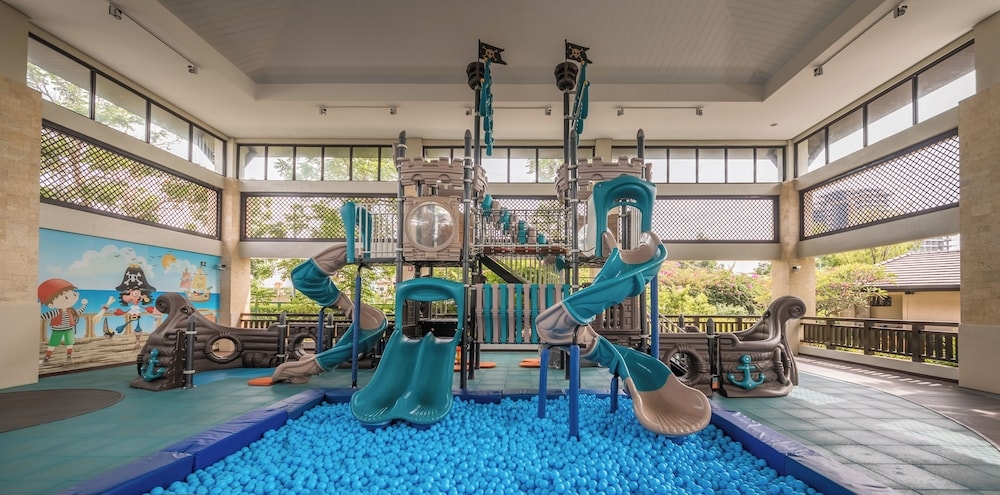 어린이 놀이 공간 - 실내