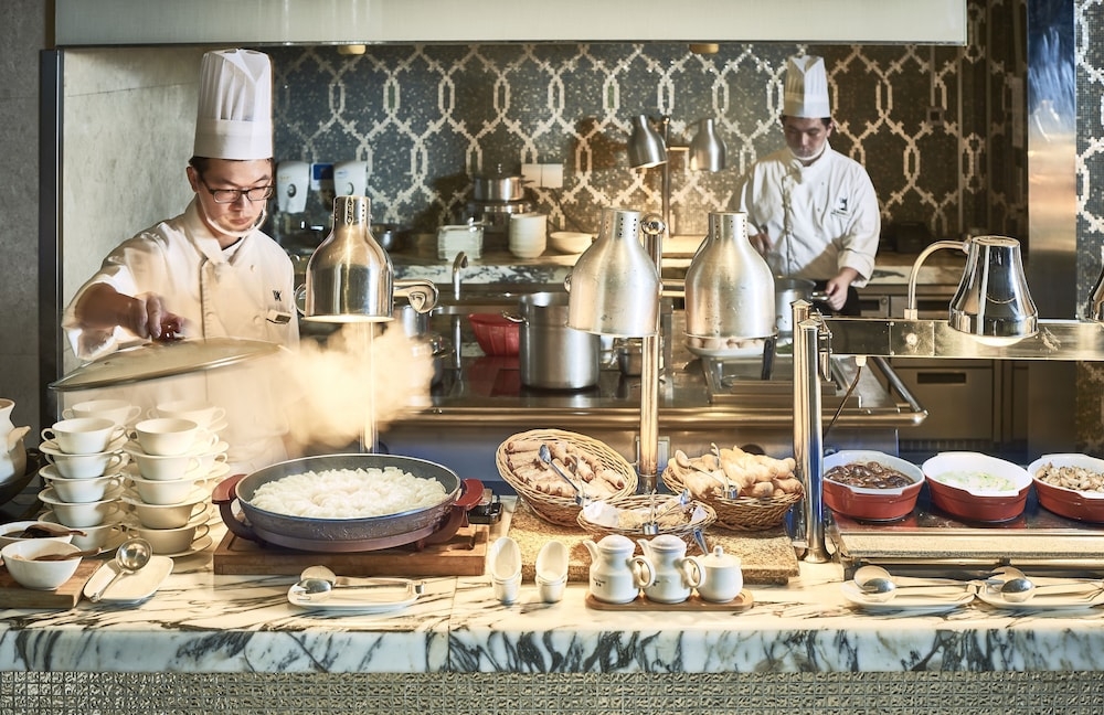 뷔페 아침 식사