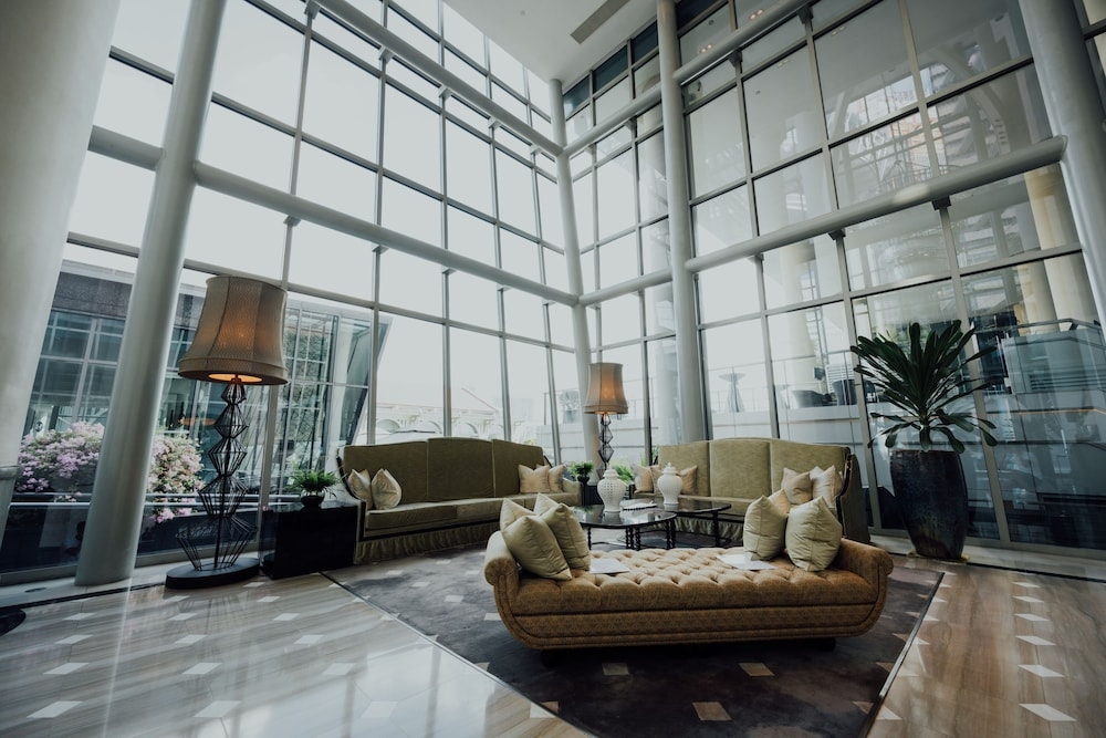 로비 좌석 공간